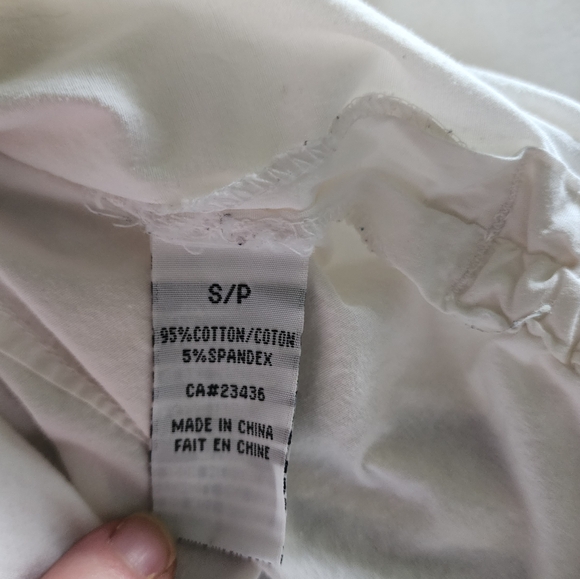 Sub way white buttons up blouse, short sleeves, size S - Picture 7 of 9